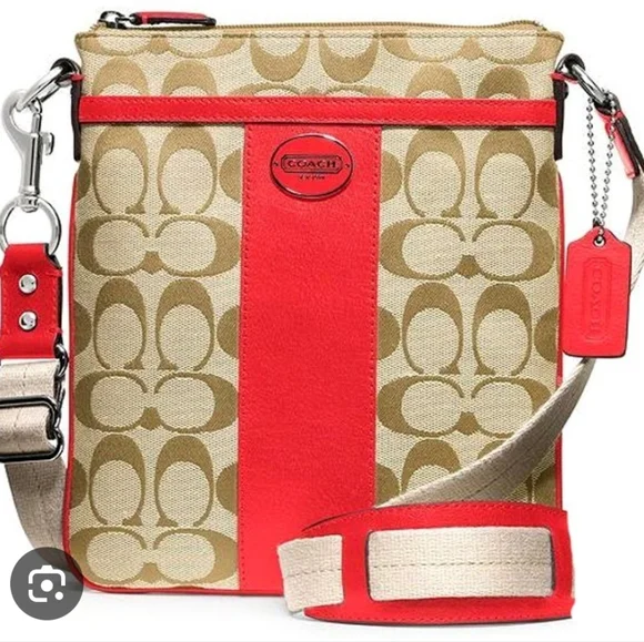 Coach Legacy Signature Crossbody - Picture 16 of 16